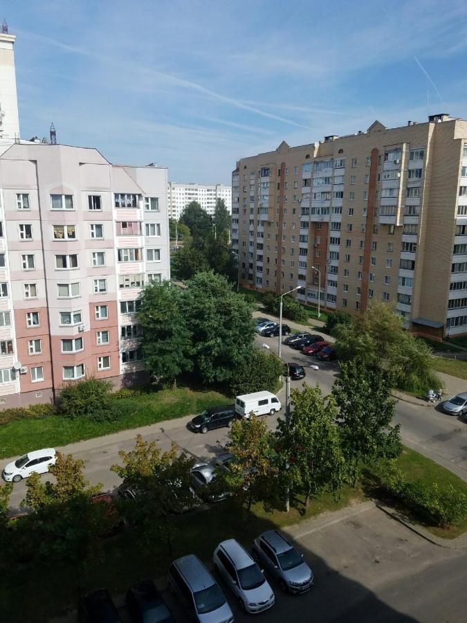 Uyutnaya Komnata Vozle Metro Aparthotel Minsk Exterior foto